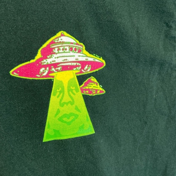 Obey UFO Tshirt - Picture 5 of 7